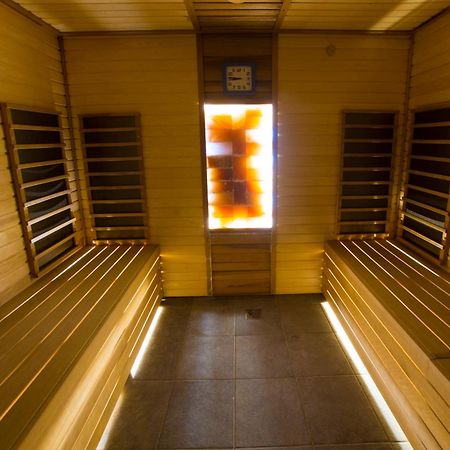 Wellness & Spa Hotel Certov Экстерьер фото