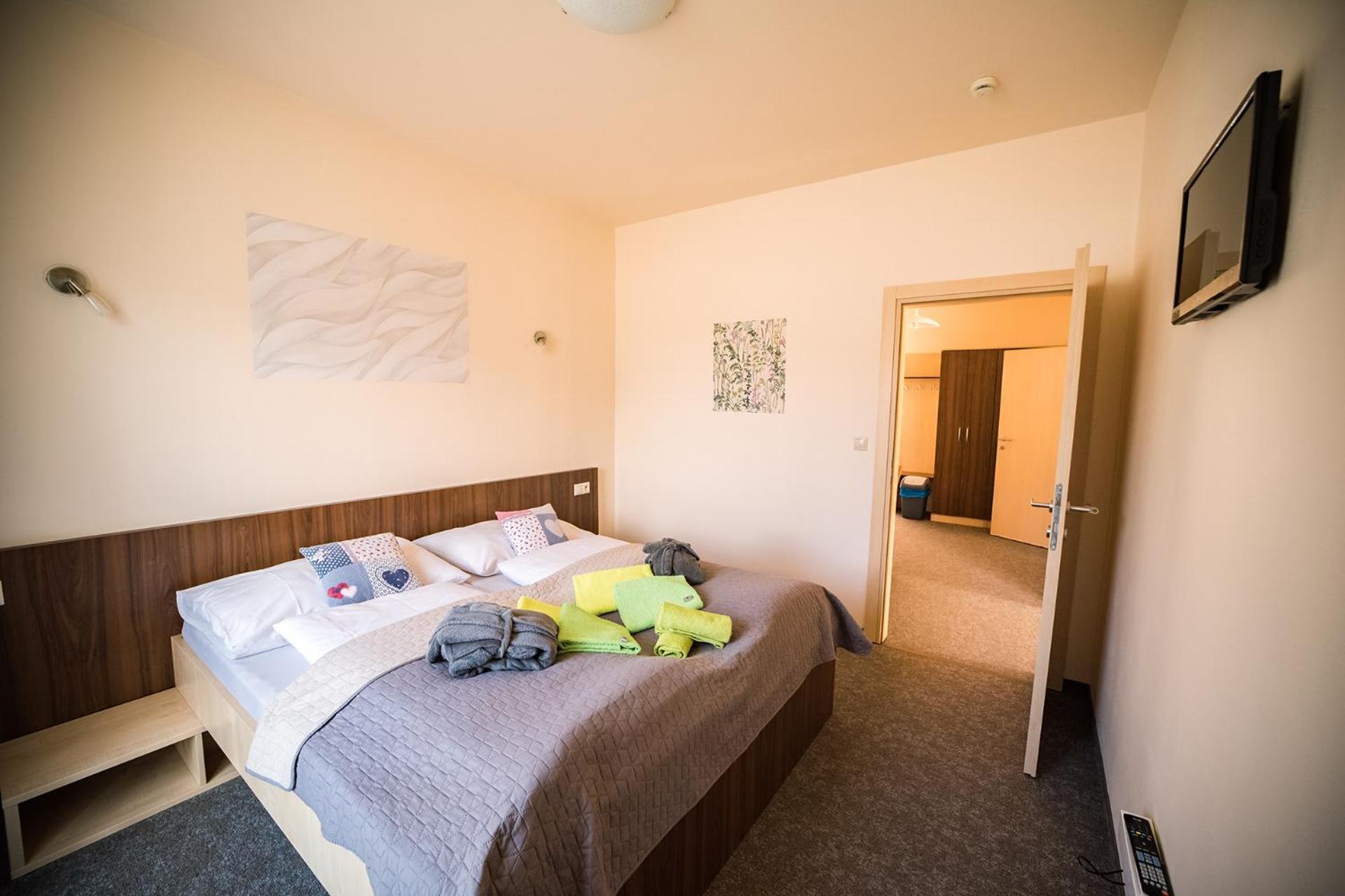 Wellness & Spa Hotel Certov Экстерьер фото