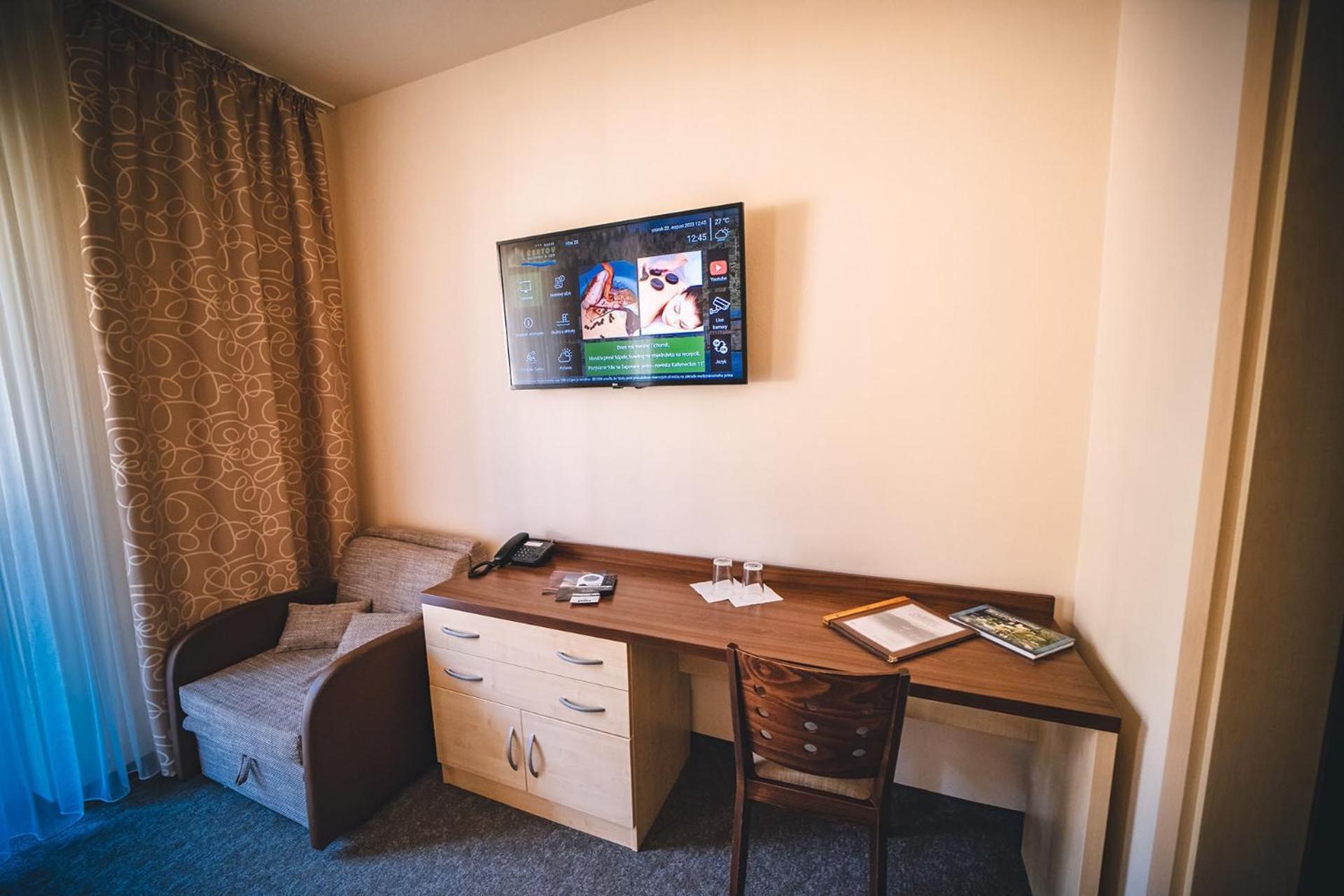 Wellness & Spa Hotel Certov Экстерьер фото